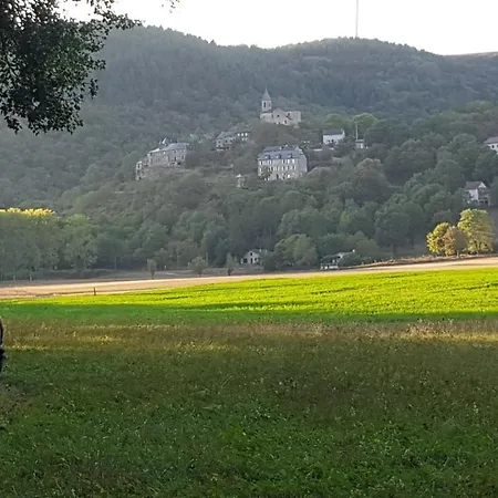 La Camisse Holiday home